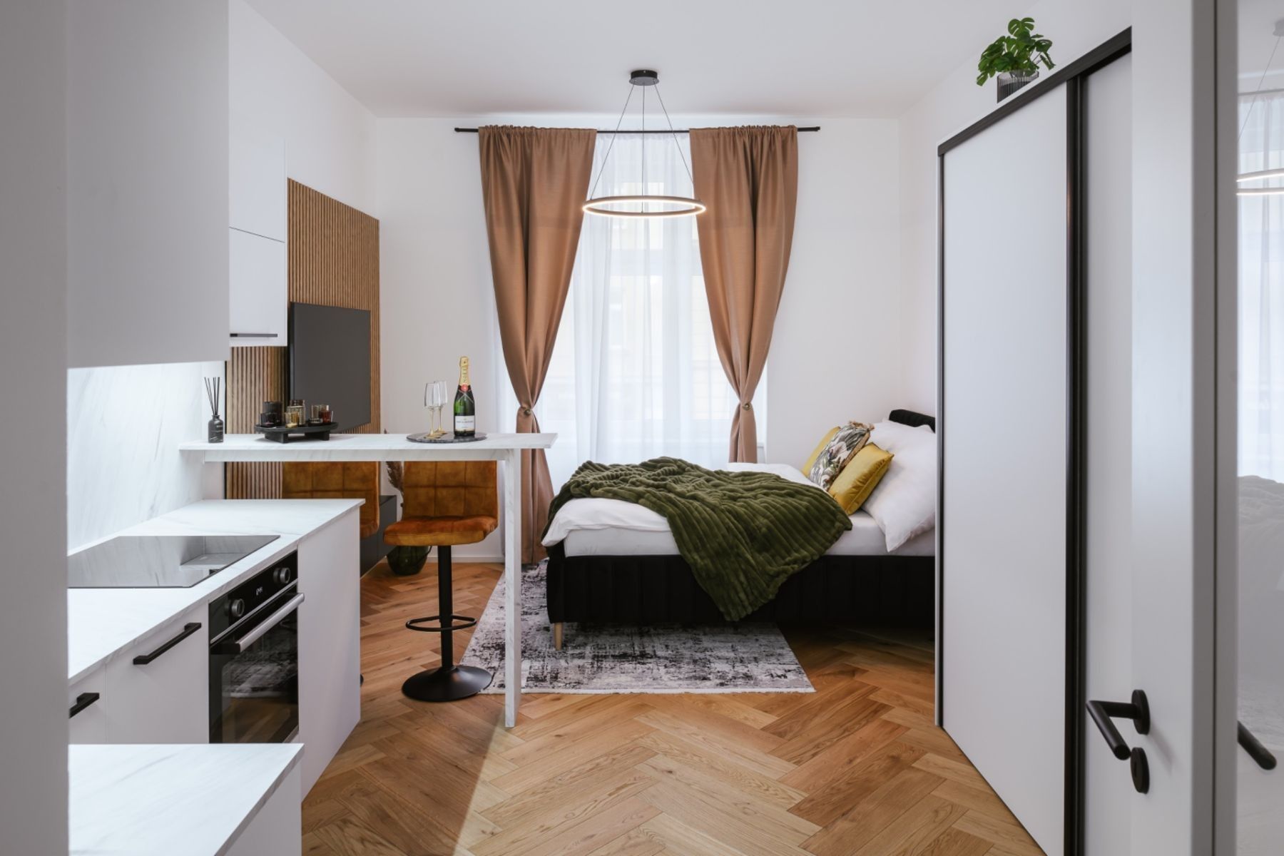 1+kk, Orelská, Praha - Vršovice, 34 m² - 1