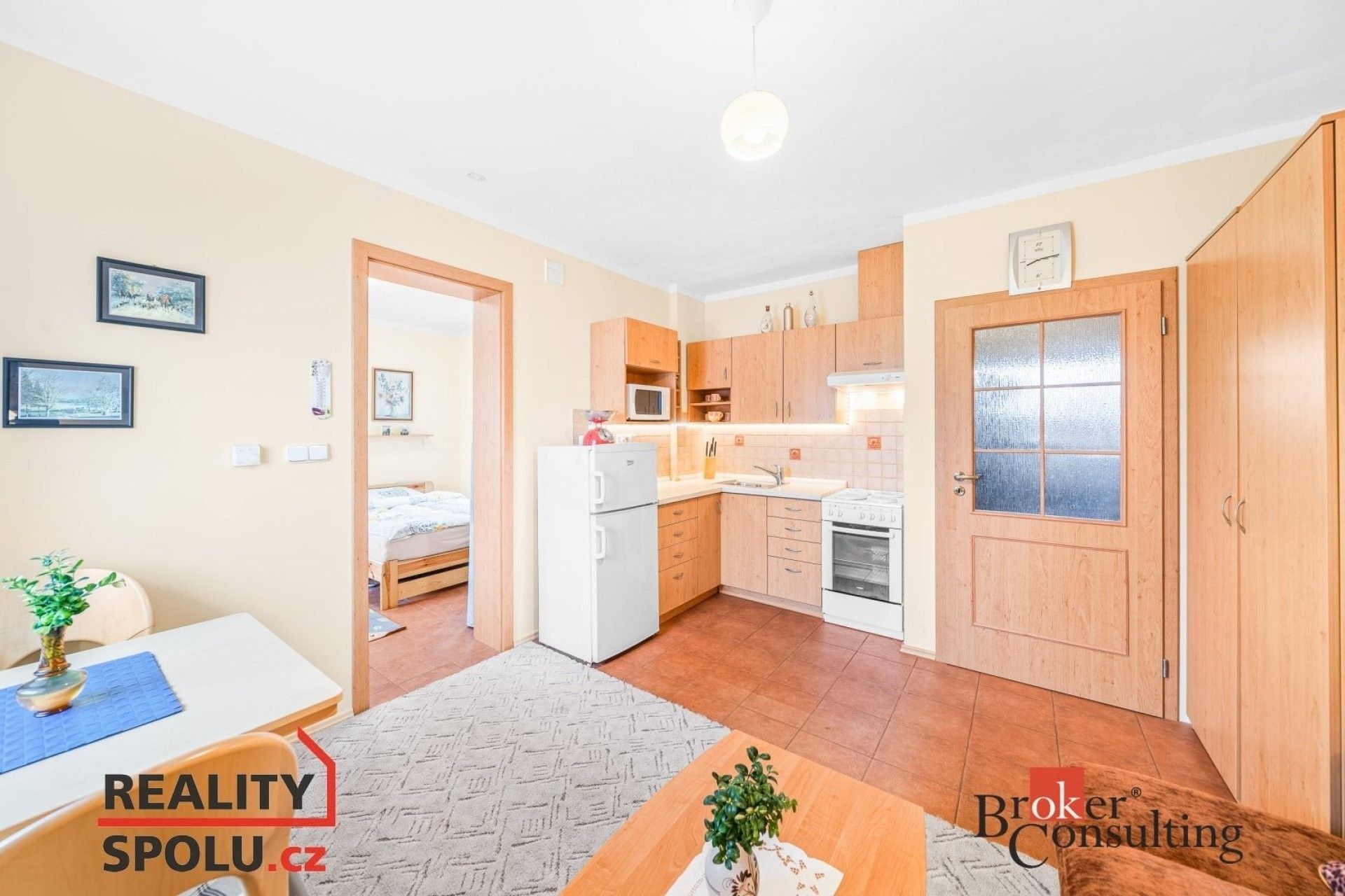 Pronájem byt 2+kk - Osek, 33 m² - 2
