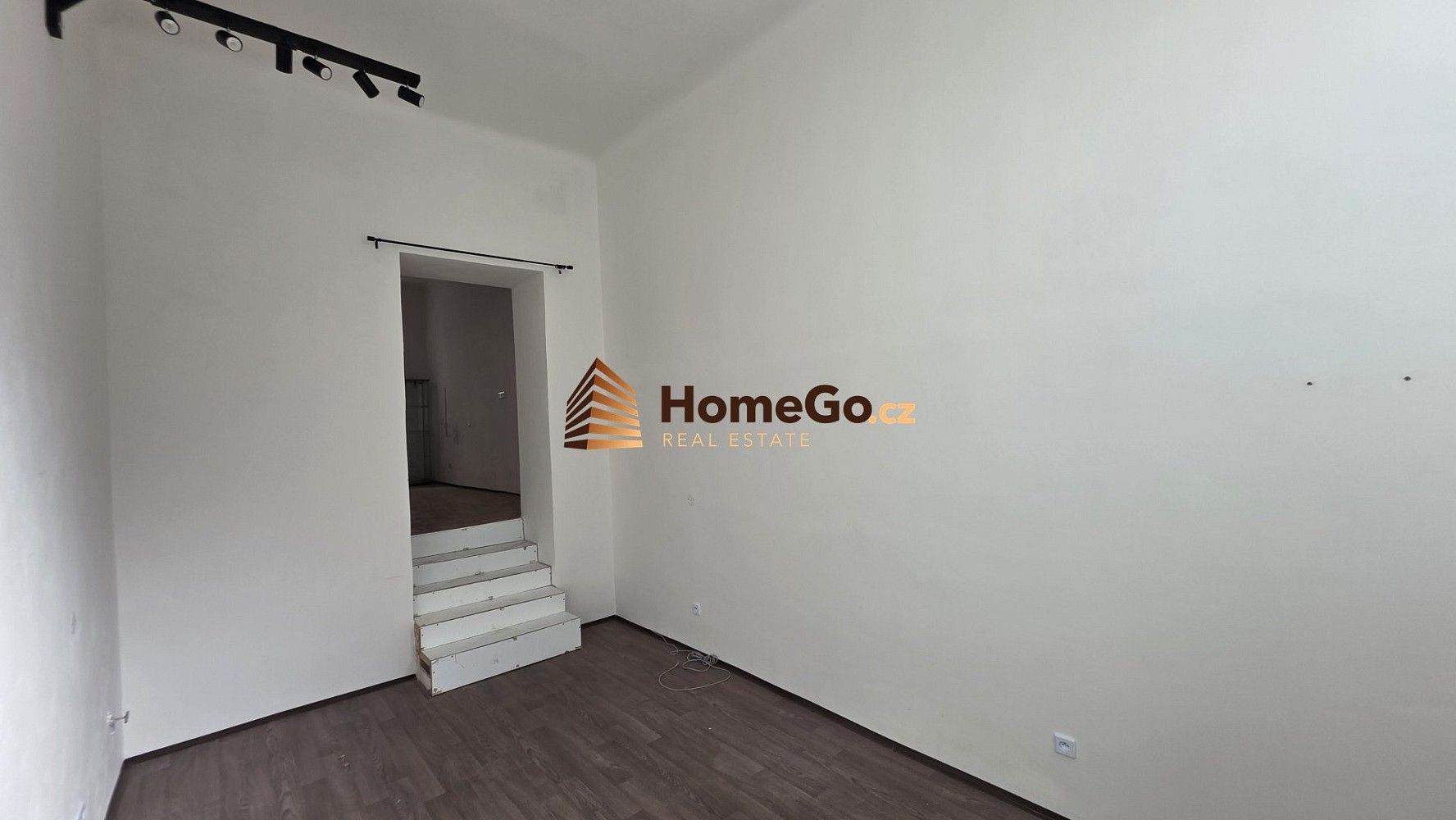 Obchodní prostory · 30 m² · Praha - Vršovice, okres Praha 10, Hlavní město Praha - 4
