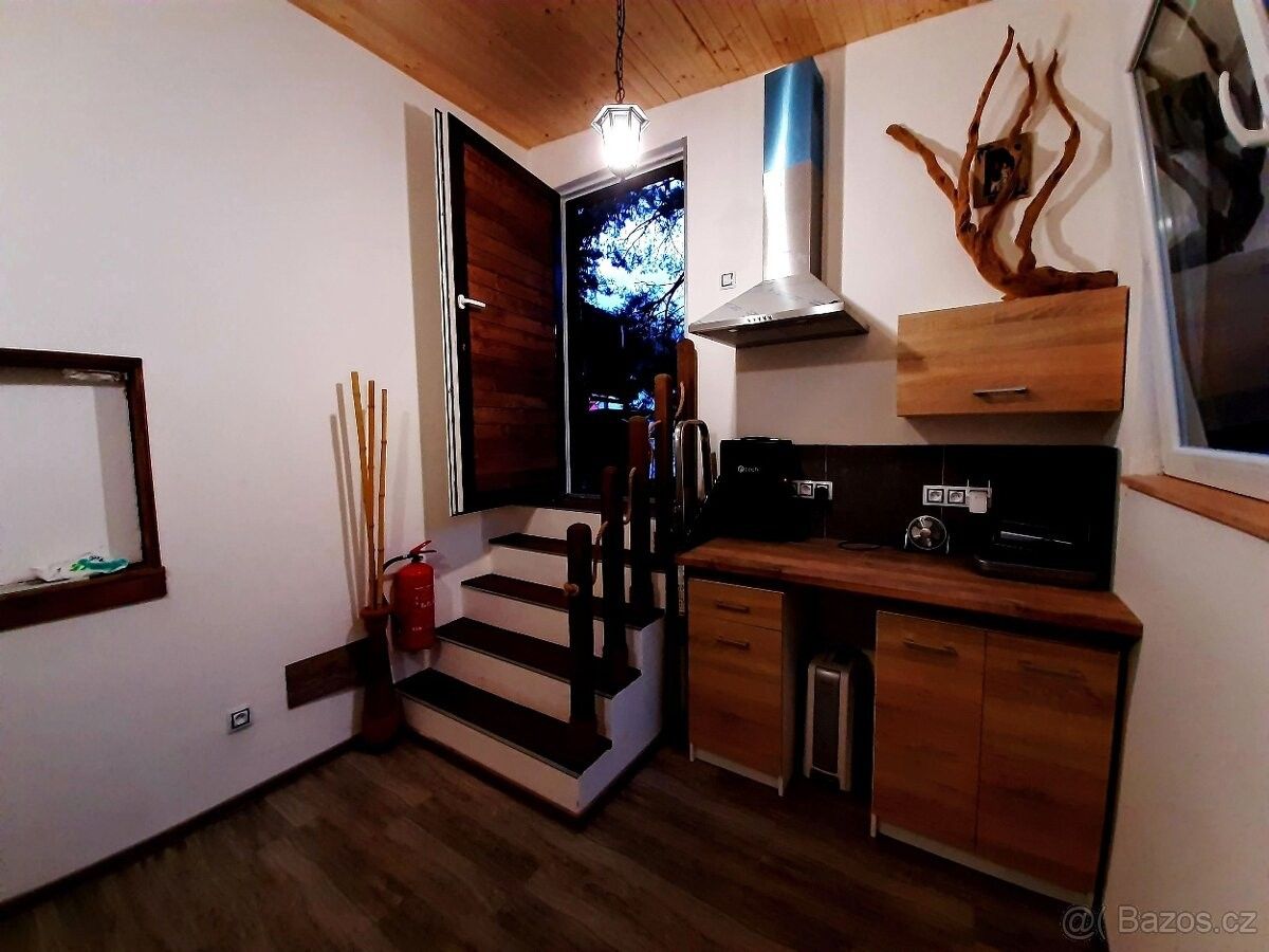 Pronájem obchodní prostory - Karlštejn, 267 18