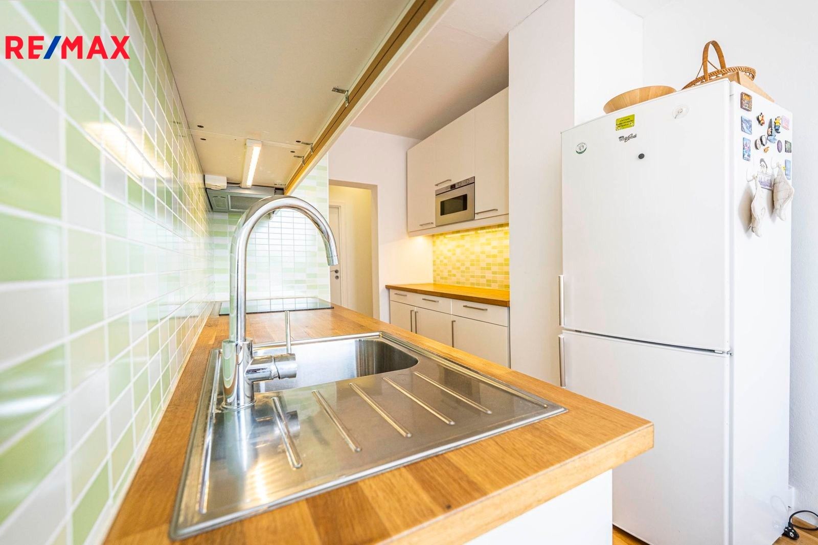 Pronájem byt 3+1 - Pejevové, Praha, 76 m²