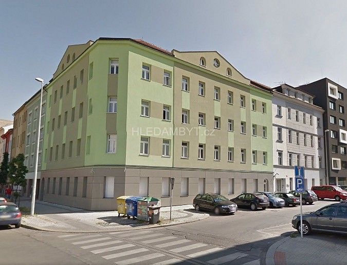2+1, Smolenská, Praha 10 - Vršovice, 84 m²