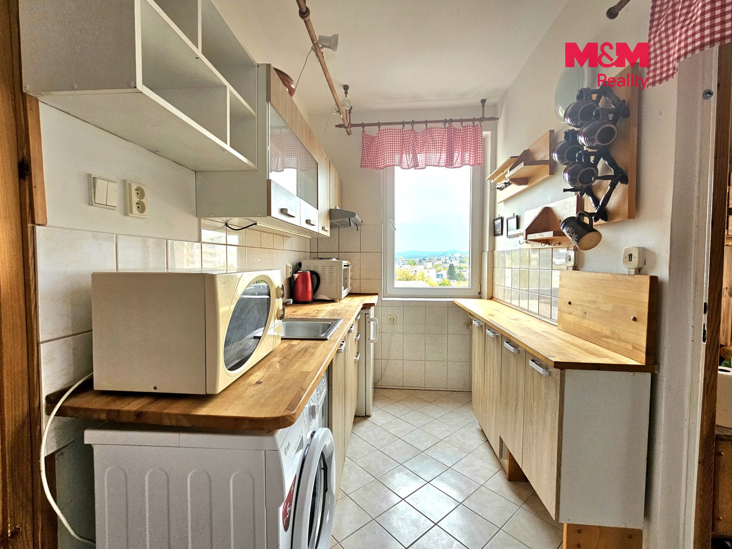 Byt 1+1 · 37 m² · Matoušova, Liberec - 3