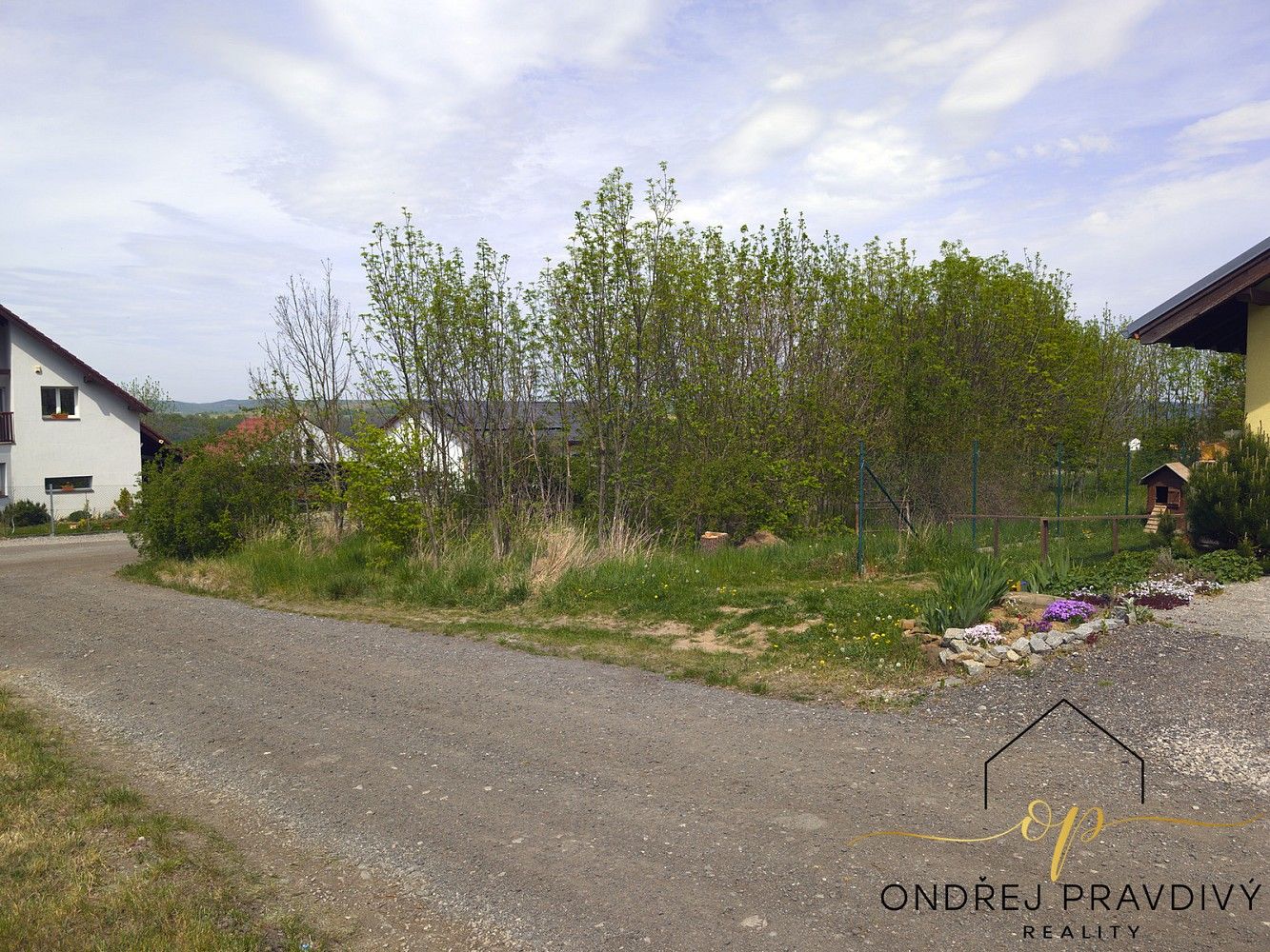 Pozemky pro bydlení, Skuhrov, okres Beroun, Středočeský kraj - 1
