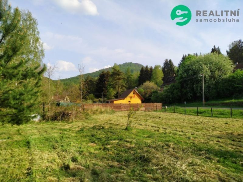 Pozemek pro bydlení, 963 m²