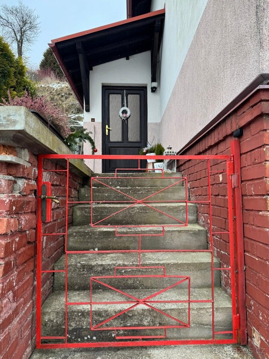 Prodej rodinný dům - Semily, 513 01