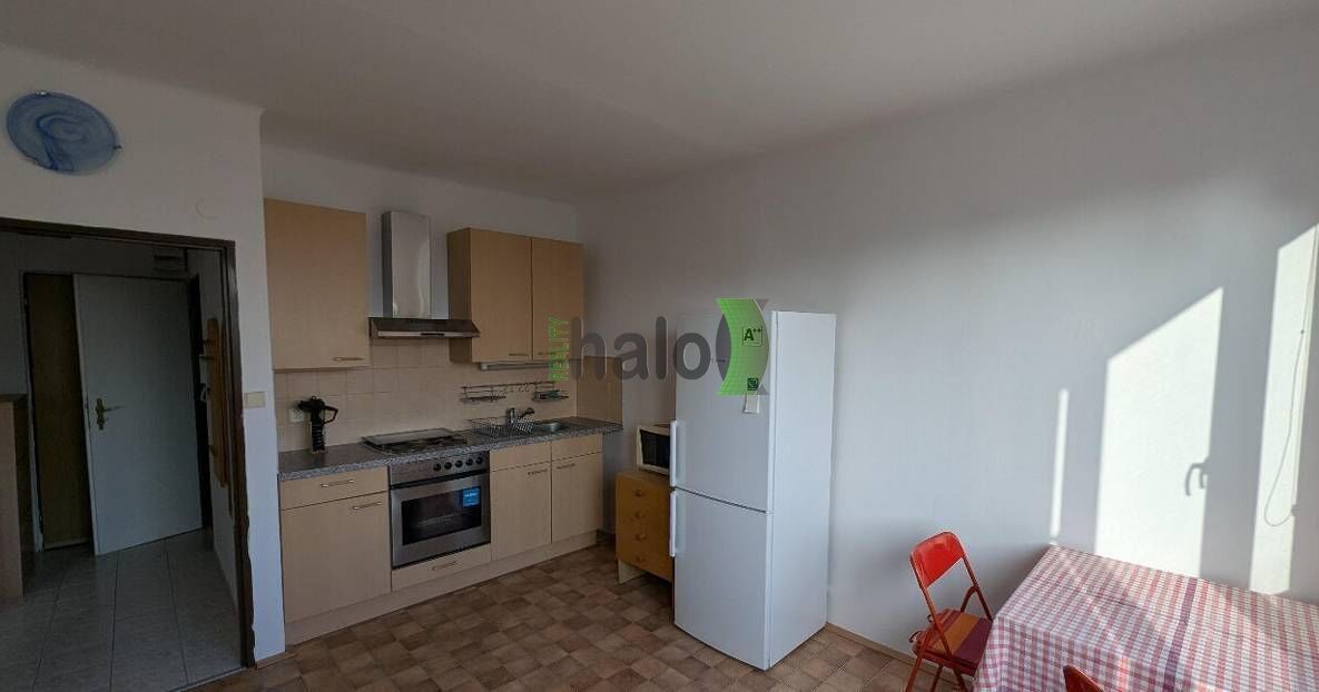 2+kk, Staroměstská, České Budějovice, 41 m²