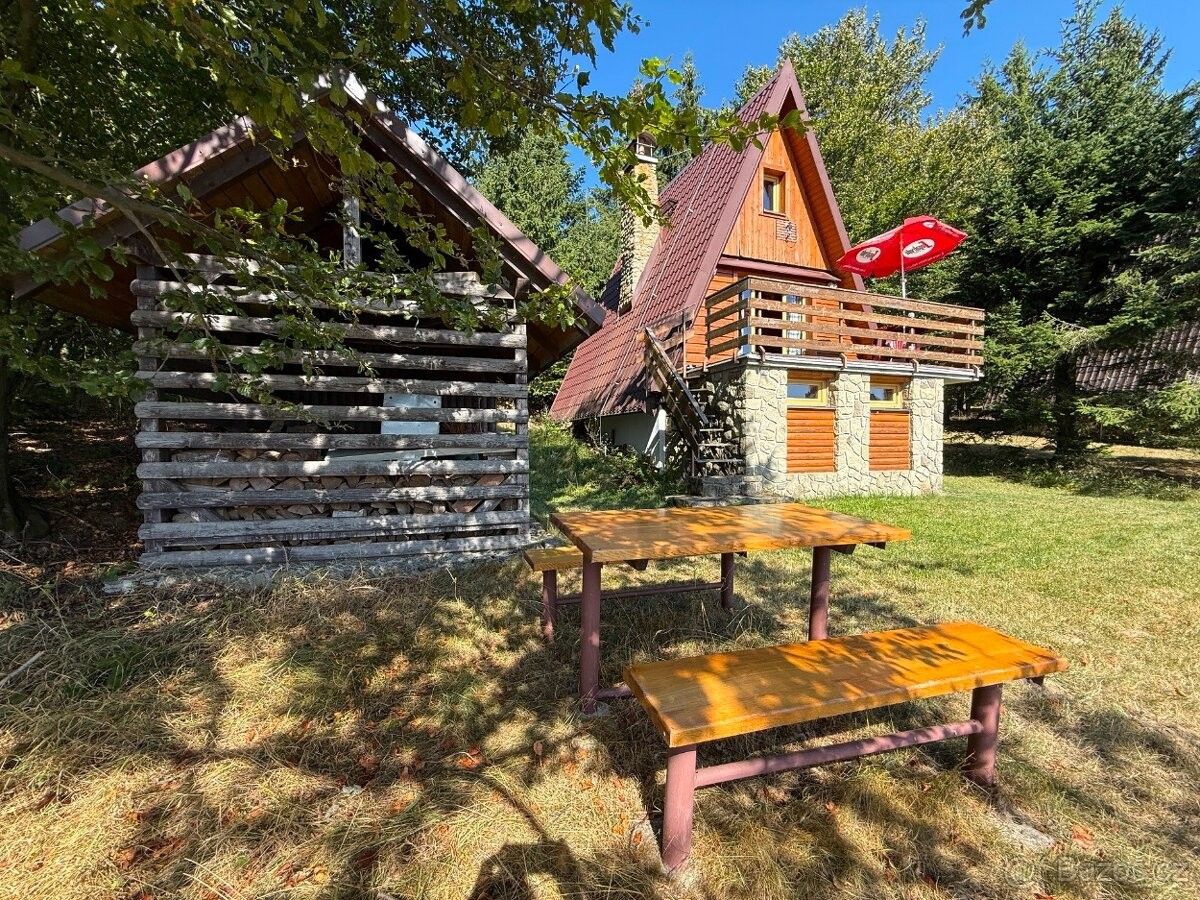Chata · Nový Hrozenkov, 756 04 - 3