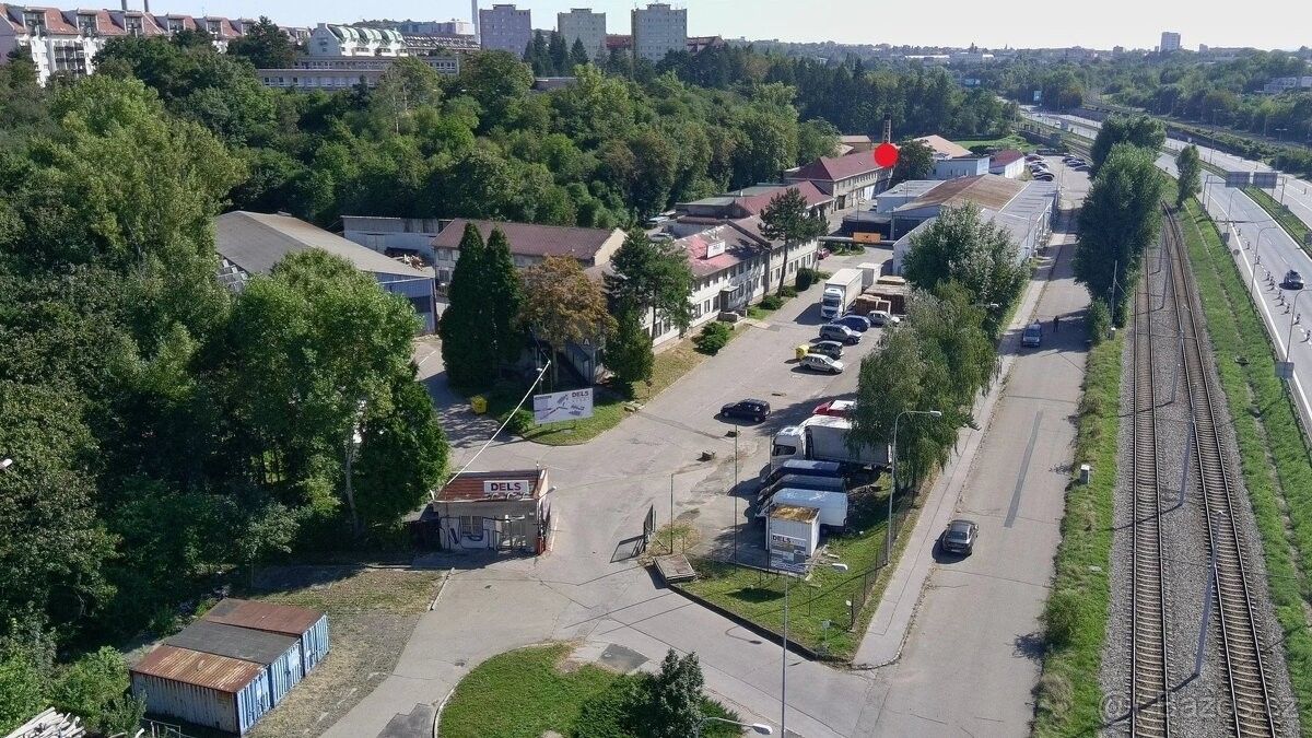Sklady, Brno, 636 00 - 1