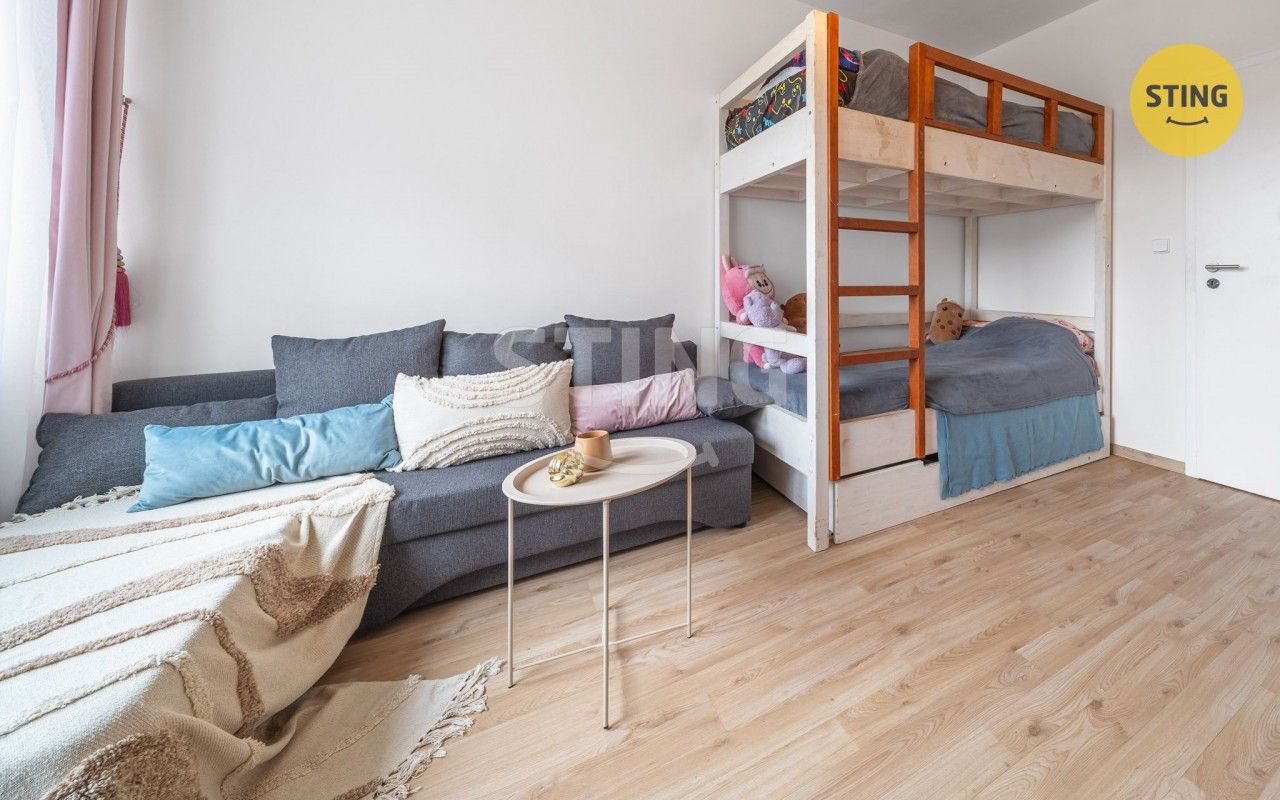 Byt 3+1 · 59 m² · Peroutkova, Praha - 3