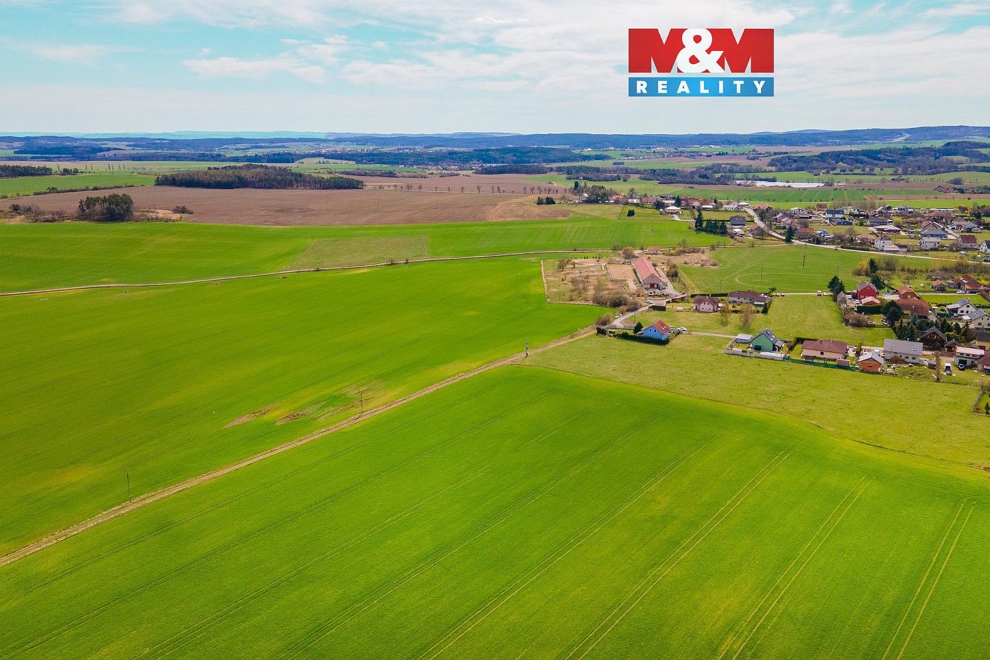 Zemědělský pozemek, 21 867 m²