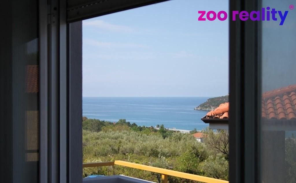 Prodej byt - 987 66, Zahraničí