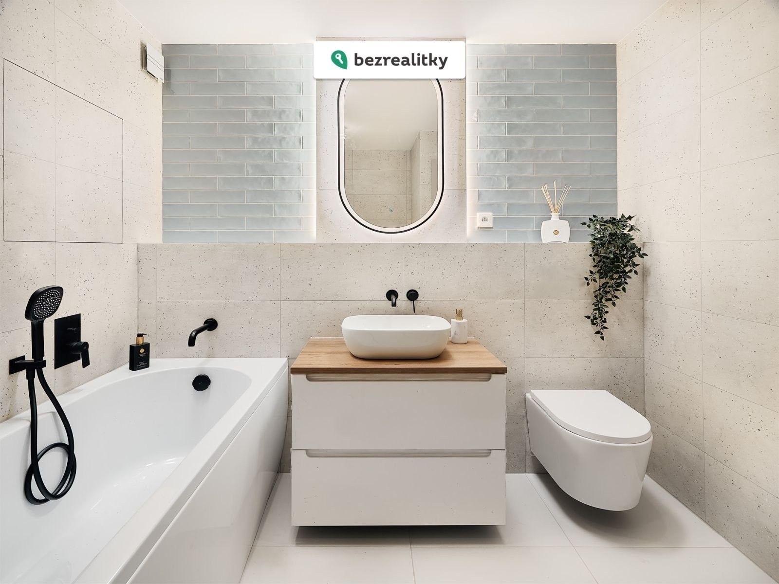 Prodej byt 4+kk - Lovosická 656, Praha Prosek, 73 m² - 5