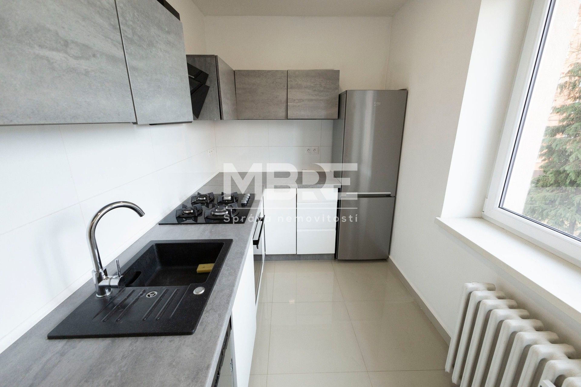 1+1, V Aleji  , Karviná, 43 m²