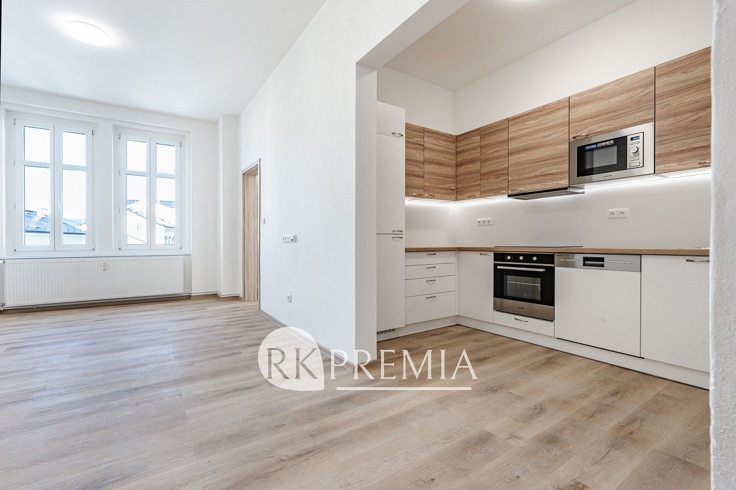 2+kk, 28. října, Teplice, 47 m² - 1