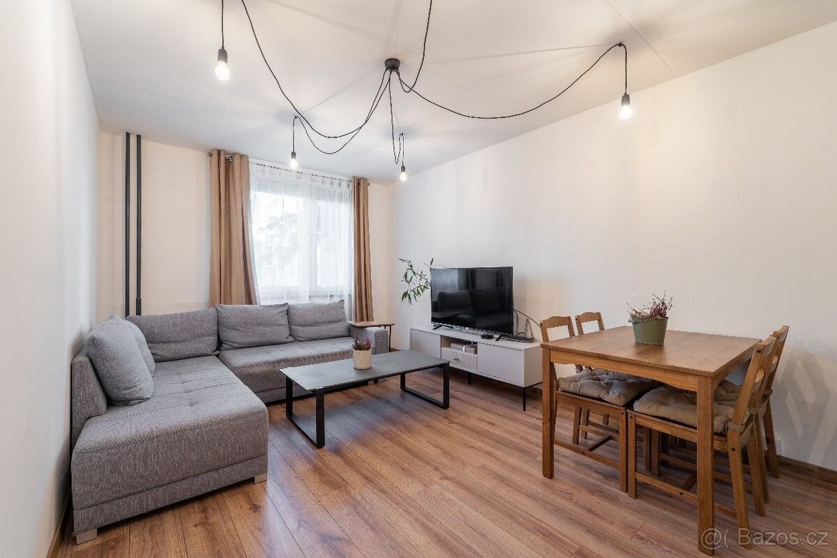 Byty, Kladno, 272 04