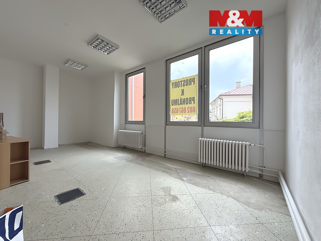 Kanceláře, Hrnčířská, Karviná, 35 m²