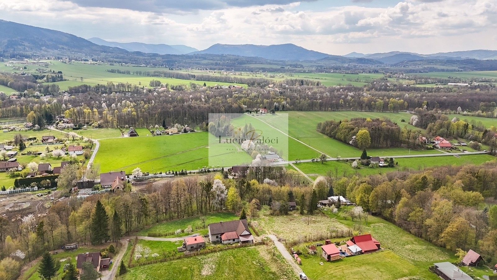 Pozemky pro bydlení, Vyšní Lhoty, 1 878 m² - 2