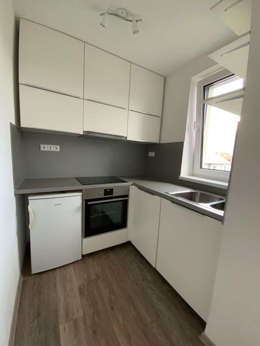 Pronájem byt 1+kk - Kašparova, Pardubice - Pardubice, Pardubický kraj, 28 m² - 5