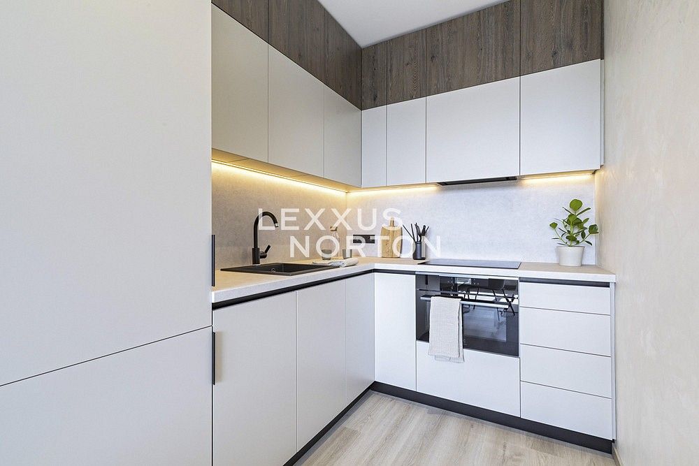 Prodej byt 2+kk - Praha - Vršovice, okres Praha 10, Hlavní město Praha, 42 m² - 5