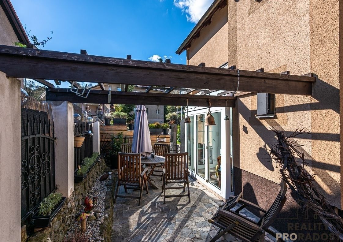 Prodej rodinný dům - Nad Zlíchovem, Praha Hlubočepy, 182 m² - 5
