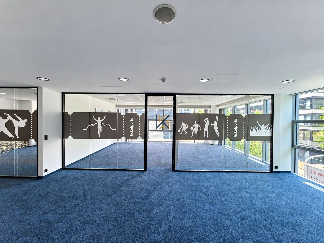 Kancelář · 2 208 m² · Praha - Smíchov, okres Praha 5, Hlavní město Praha - 3