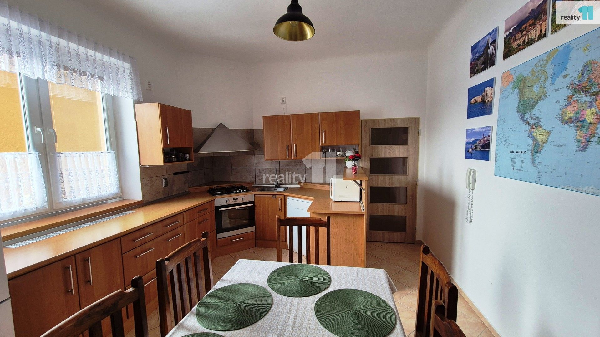 Prodej byt 3+1 - Slavíkova, Hodonín, 94 m²
