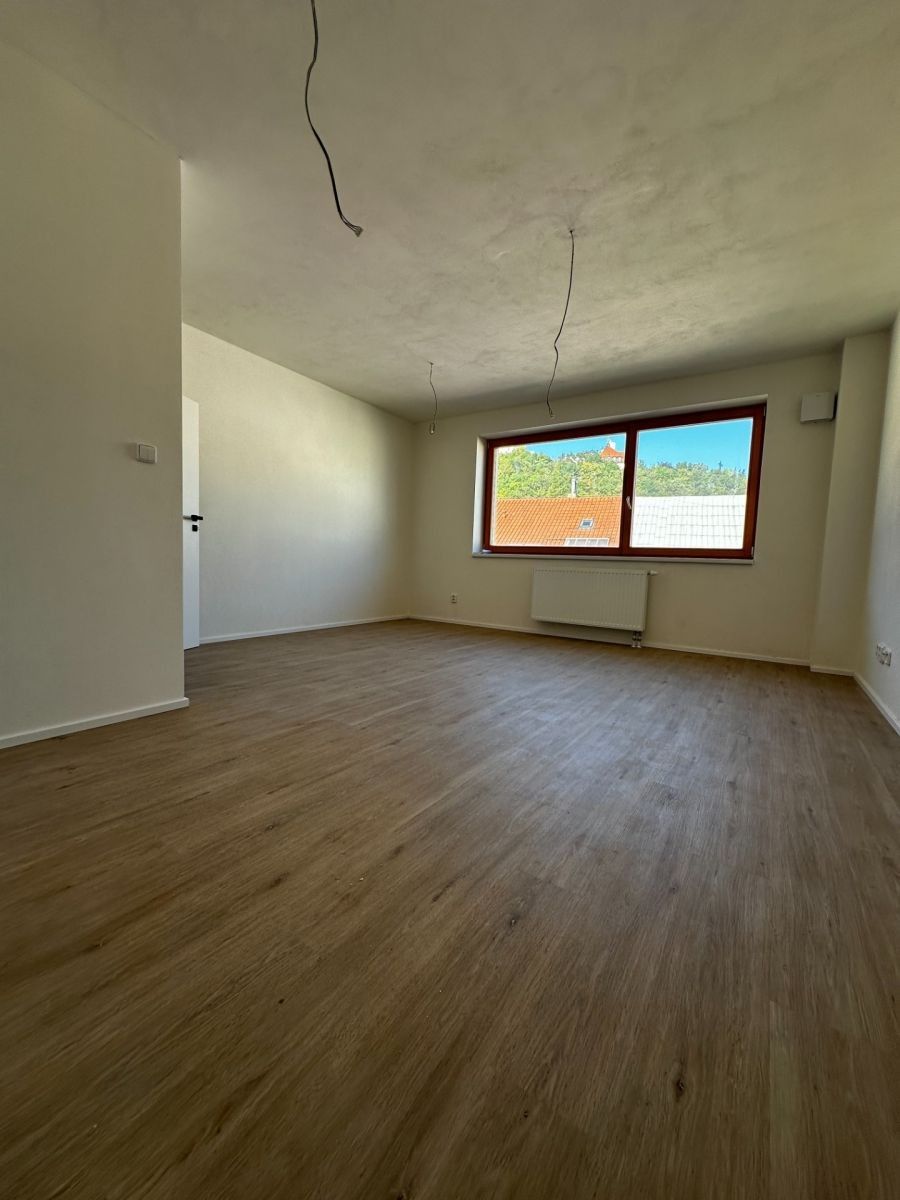 3+kk, Nad Koulkou, Praha - Smíchov, 97 m² - 2