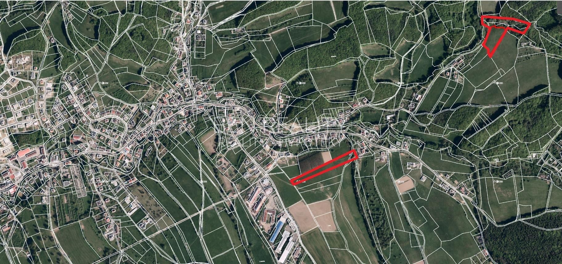 Zemědělské pozemky, Březnice