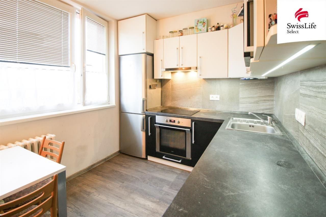 Prodej byt 3+1 - Březinova, Jihlava, 73 m²