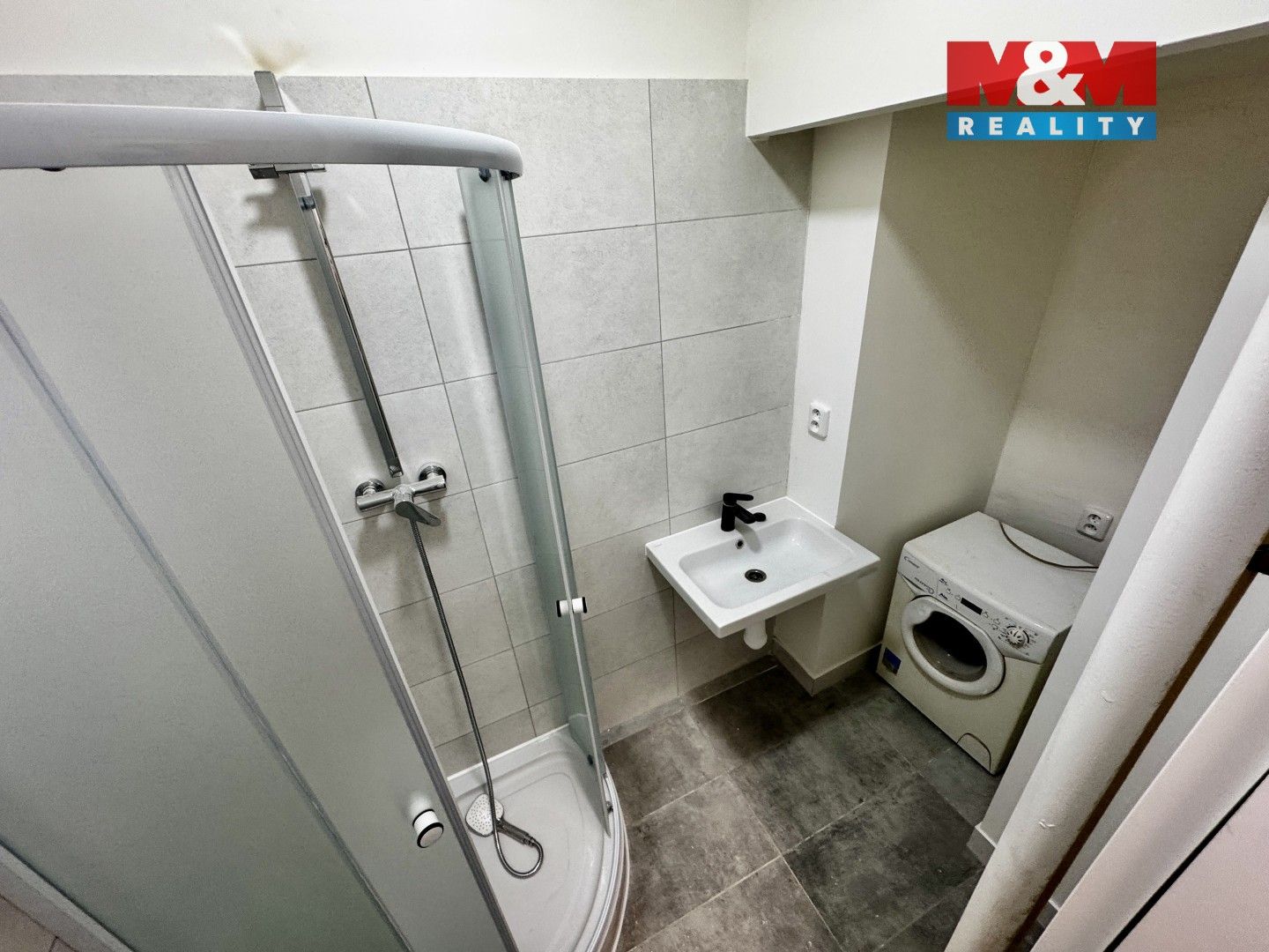 Pronájem byt 3+kk - Klecany, 54 m²