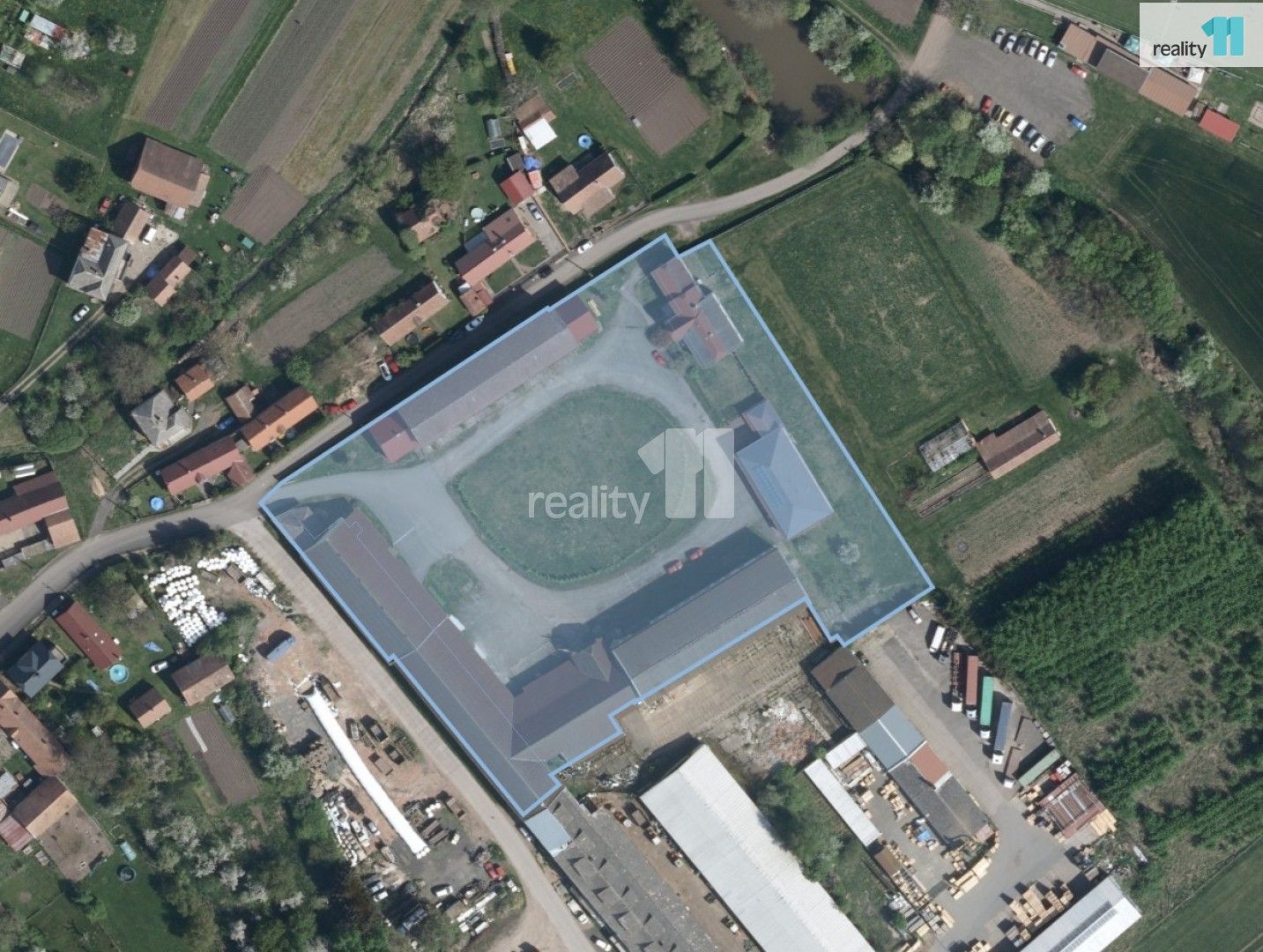 Pronájem sklad - Červeněves, Smidary, 410 m²