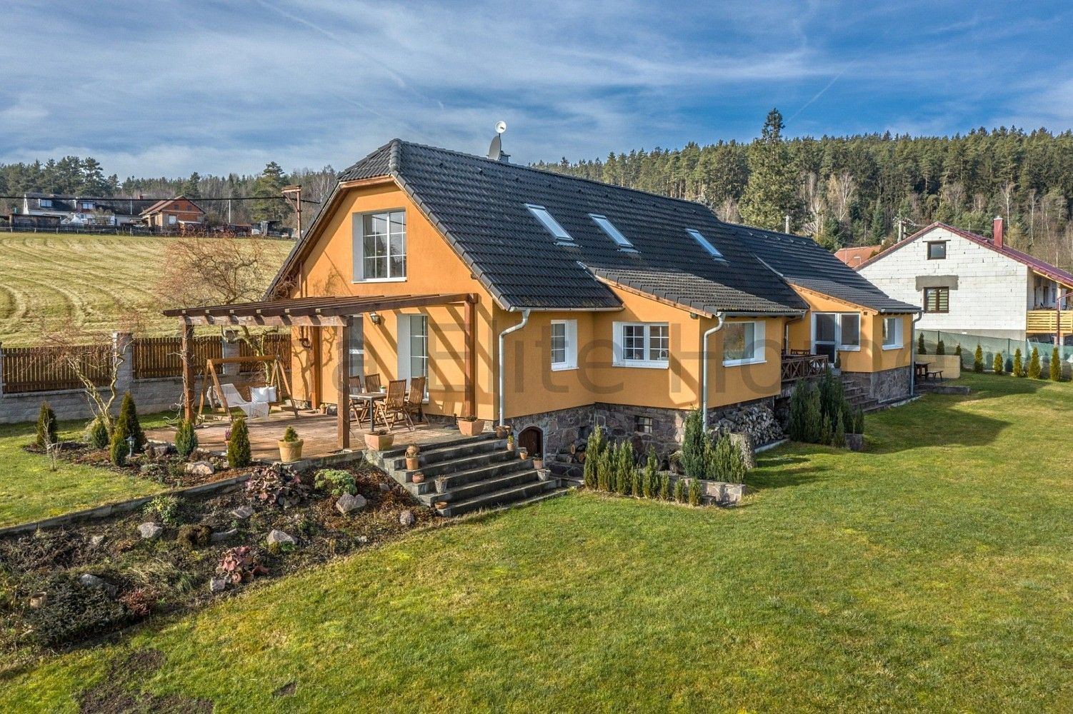 Prodej rodinný dům - Bratkovice, okres Příbram, 236 m² - 5