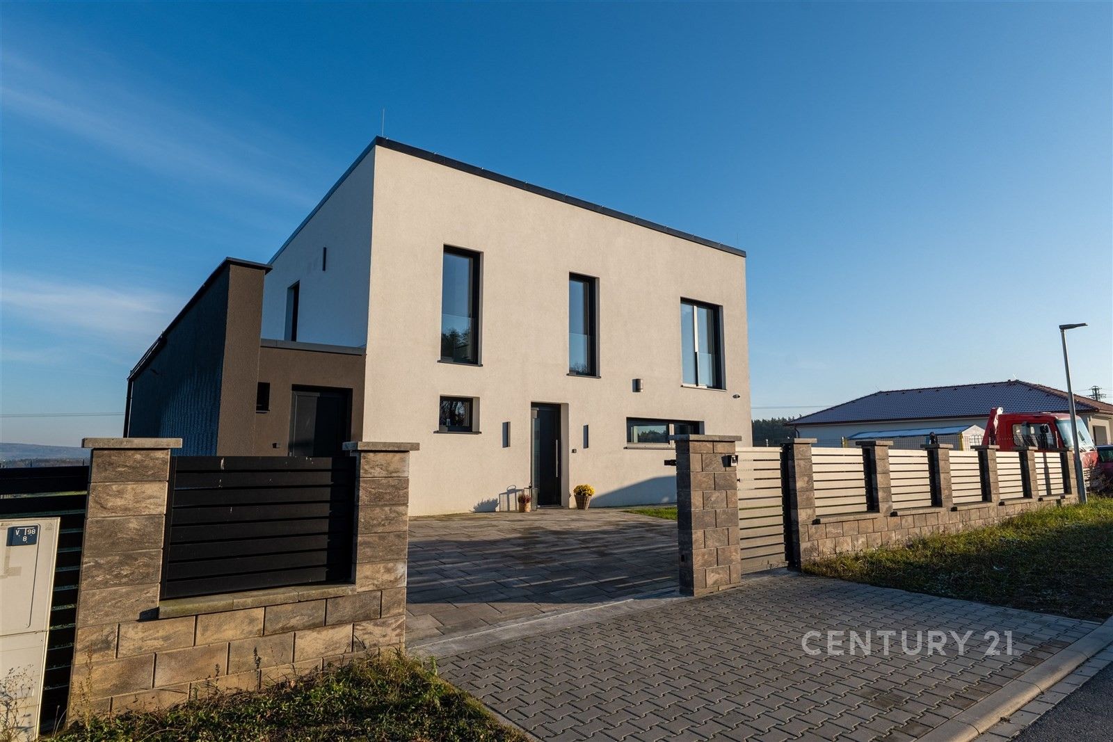 Prodej rodinný dům - Zruč-Senec, 162 m²