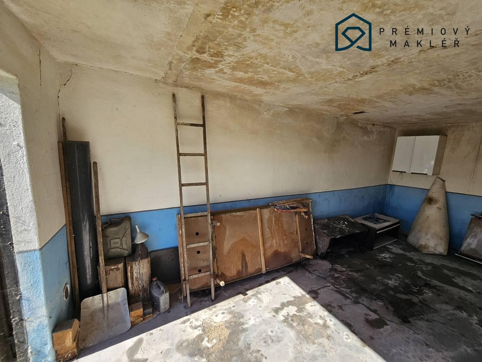 Garáž · 19 m² · Louka u Litvínova - 4