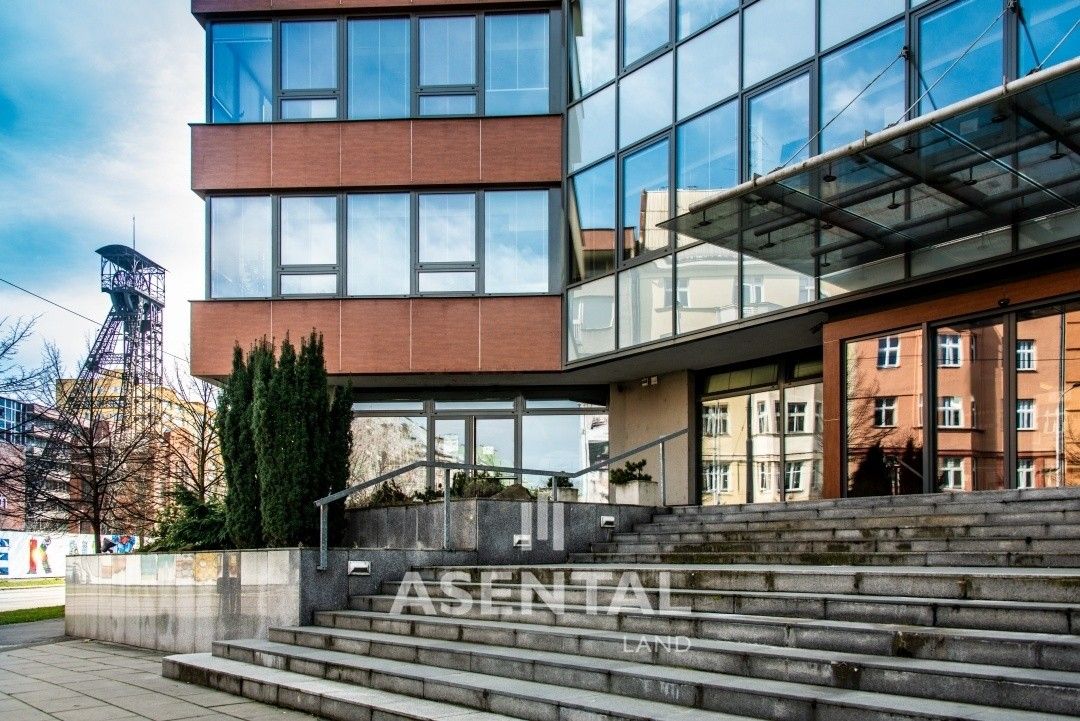 Pronájem obchodní prostory - Nádražní, Ostrava, 131 m²