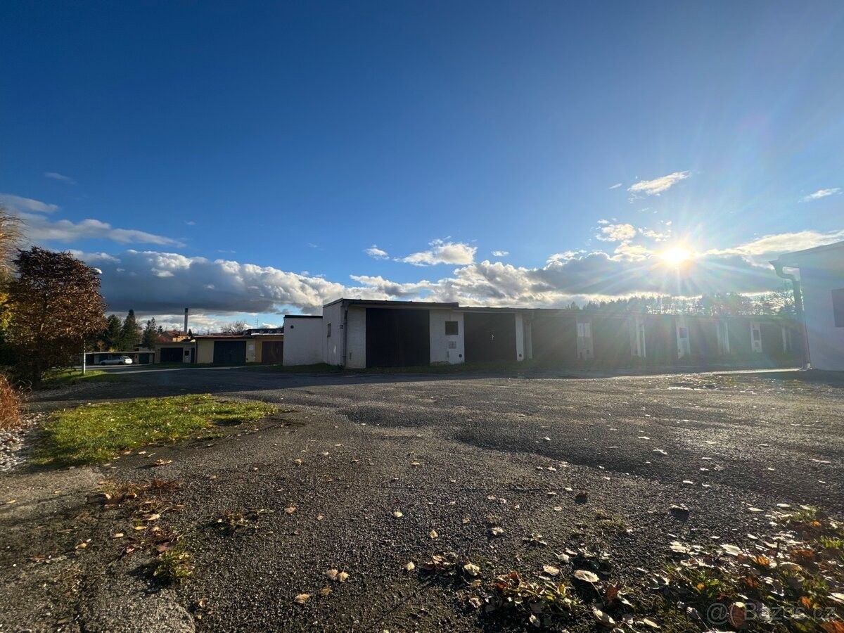 Garáže, Trhové Sviny, 374 01