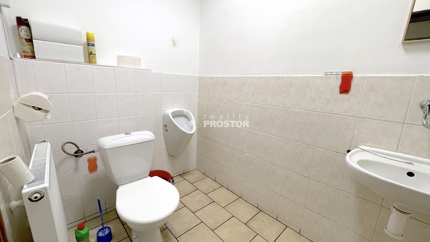 Pronájem kancelář - Tovární 26, Jirny, 26 m² - 5