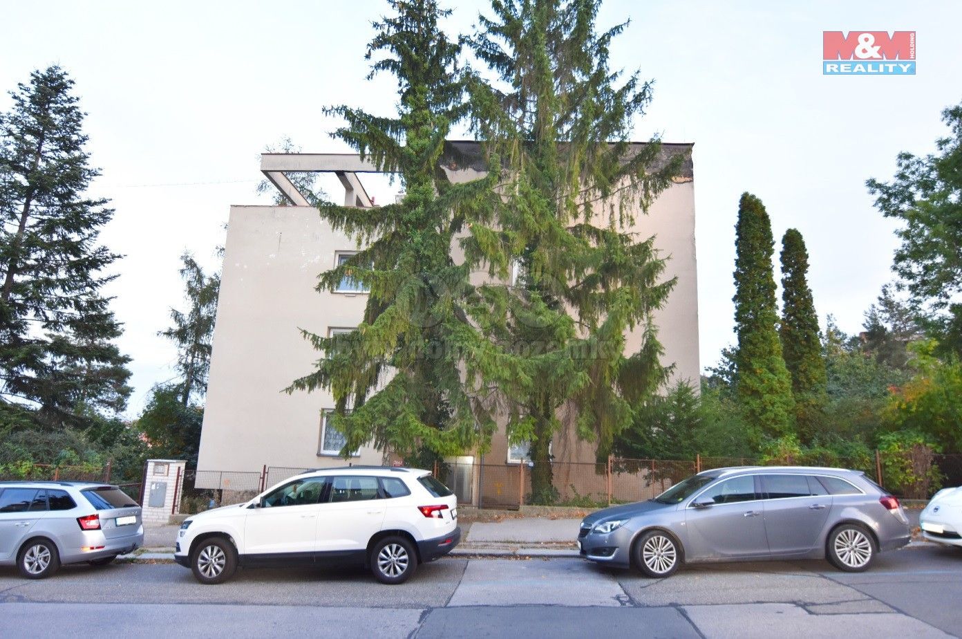 Ostatní, U Mrázovky, Praha, 13 m²