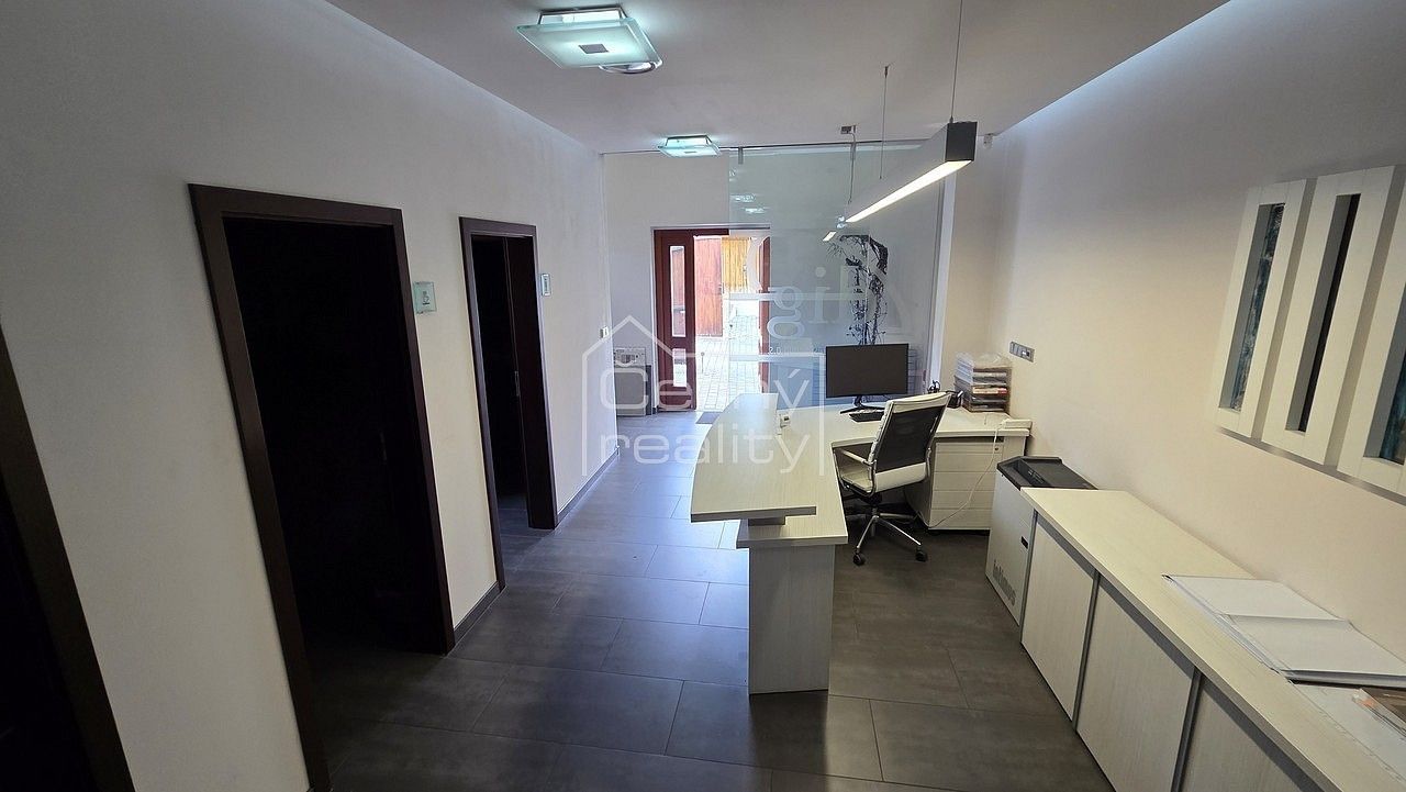 Kancelář · 140 m² · Jičín - Holínské Předměstí, Královéhradecký kraj - 4