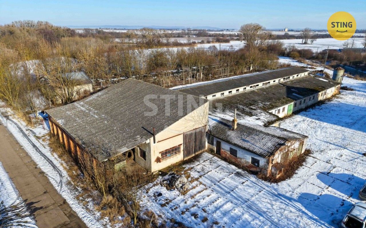 Prodej zemědělský objekt - Hrdibořice, 3 200 m²