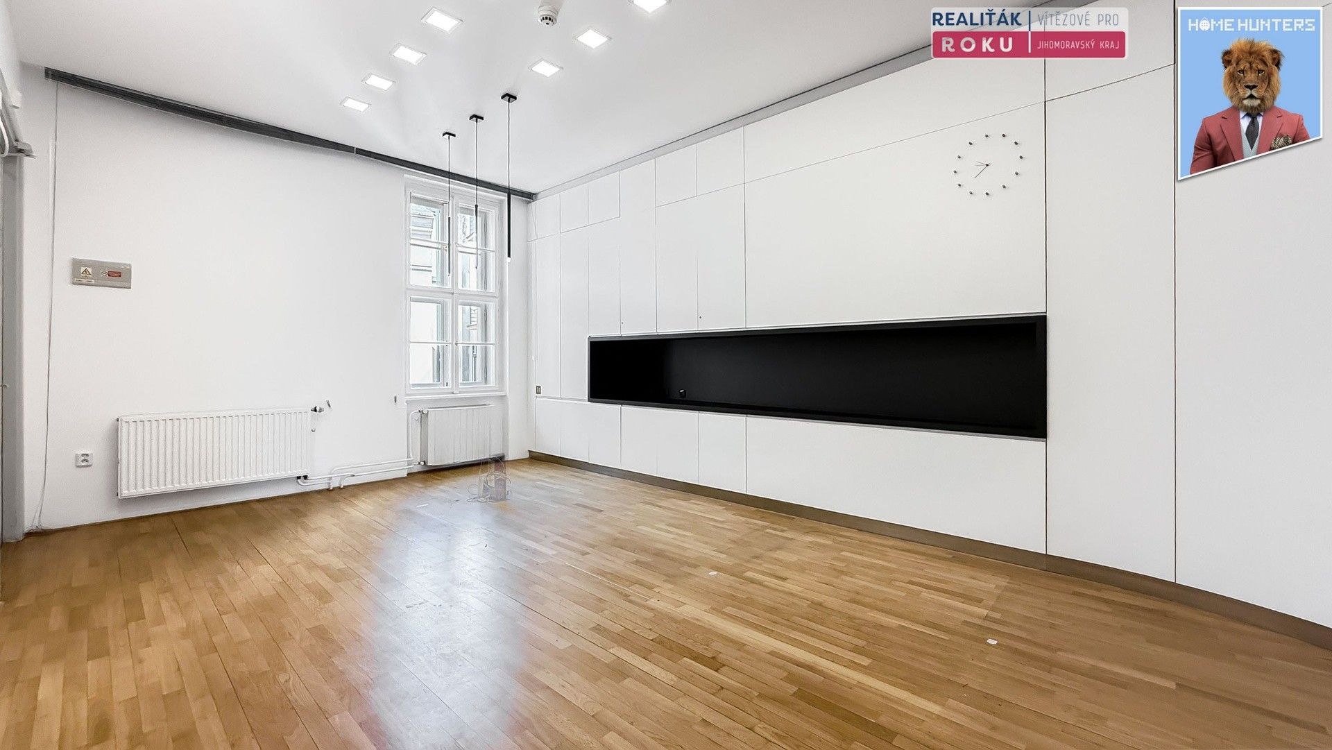 Pronájem kancelář - náměstí Svobody, Brno, 584 m²