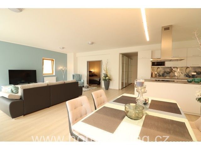 Pronájem byt 2+kk - Pastviny, Brno, 85 m²