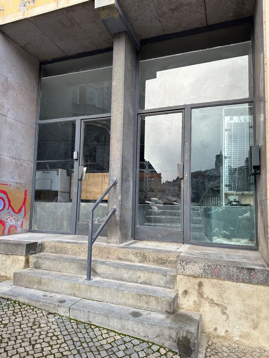 Pronájem obchodní prostory - Cheb, 350 02