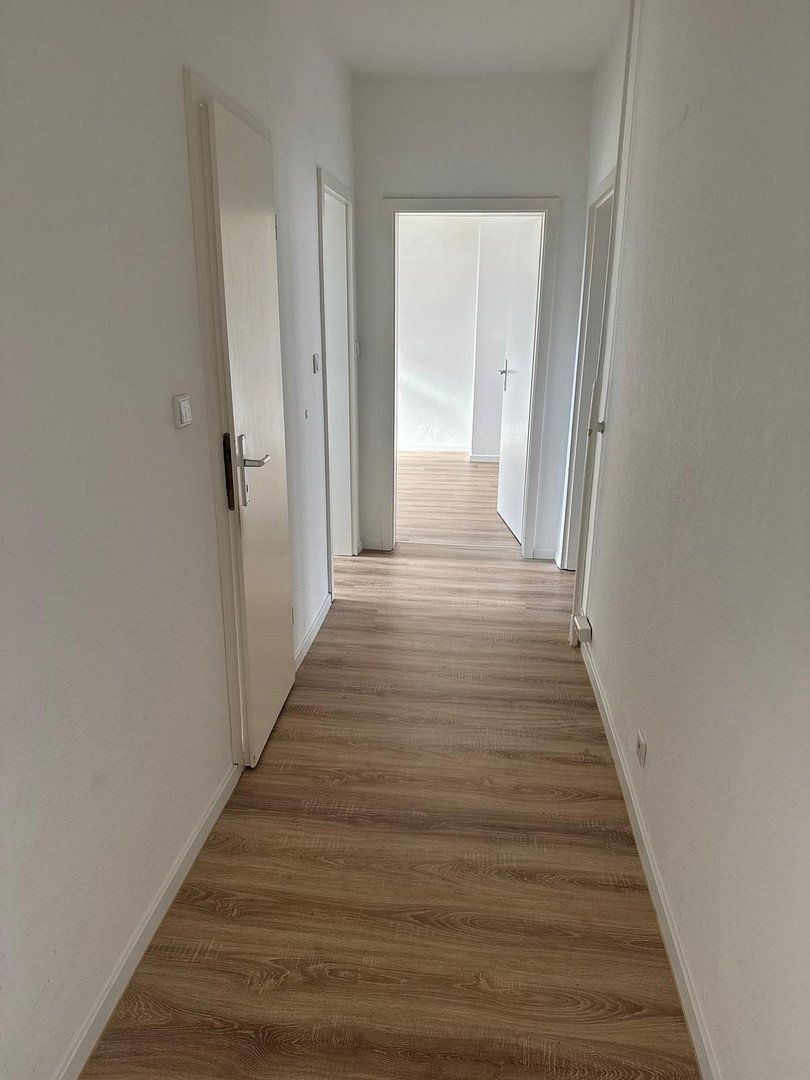 3+1, Frankfurt Sachsenhausen Hessen 60594, 63 m² - 2
