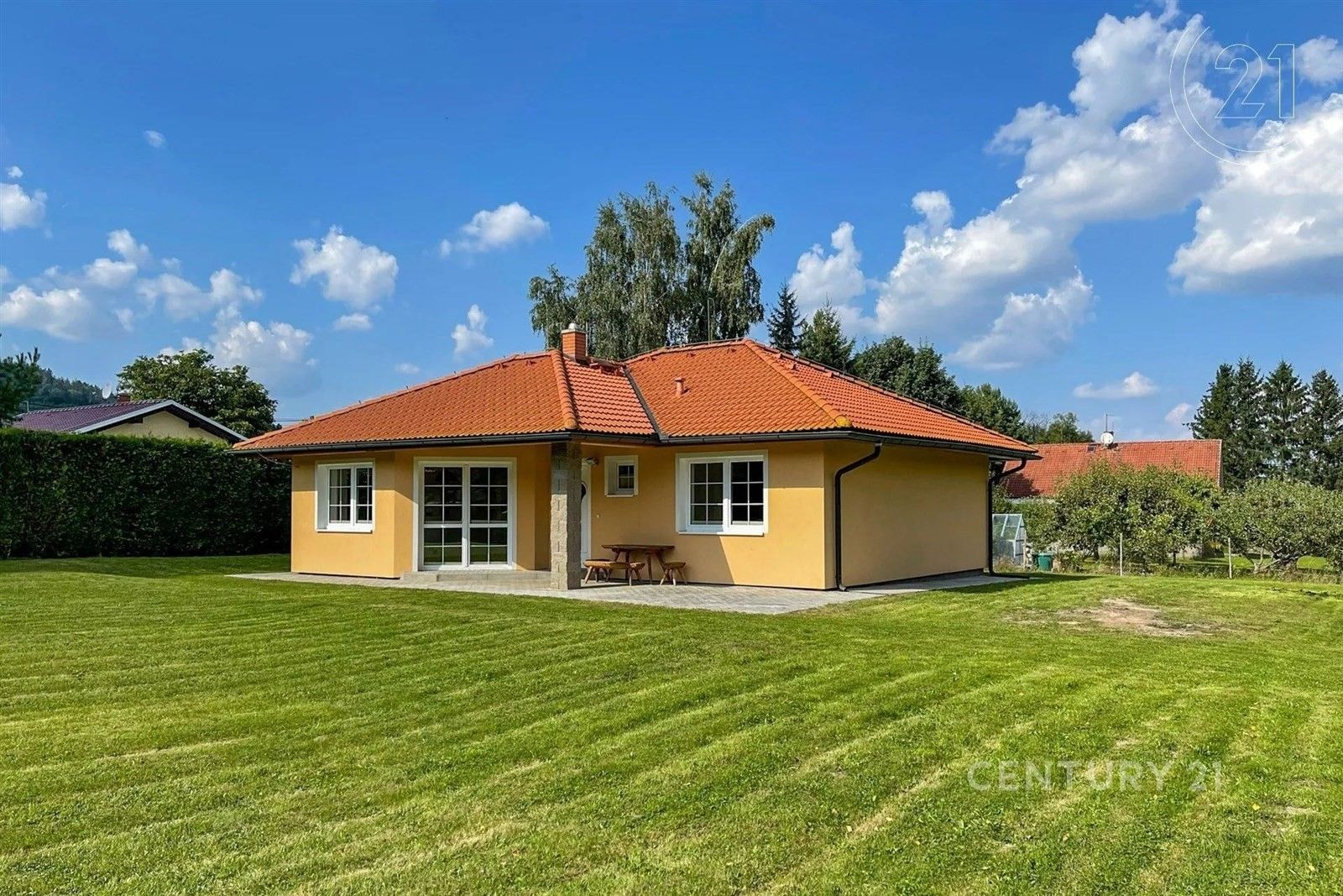 Rodinné domy, Běštín, 98 m² - 1