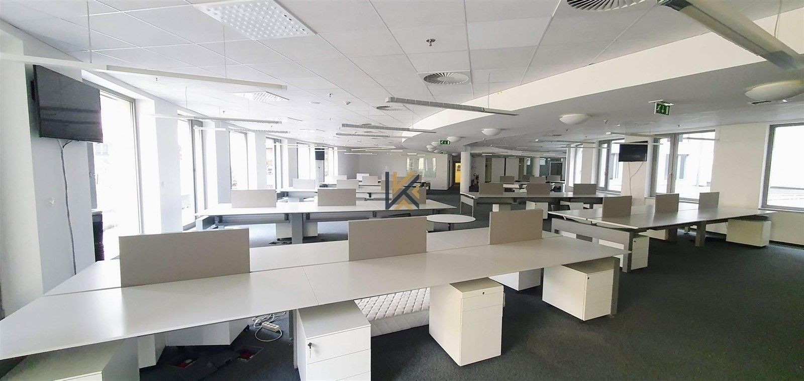 Pronájem kancelář - Vodičkova, Praha, 423 m²