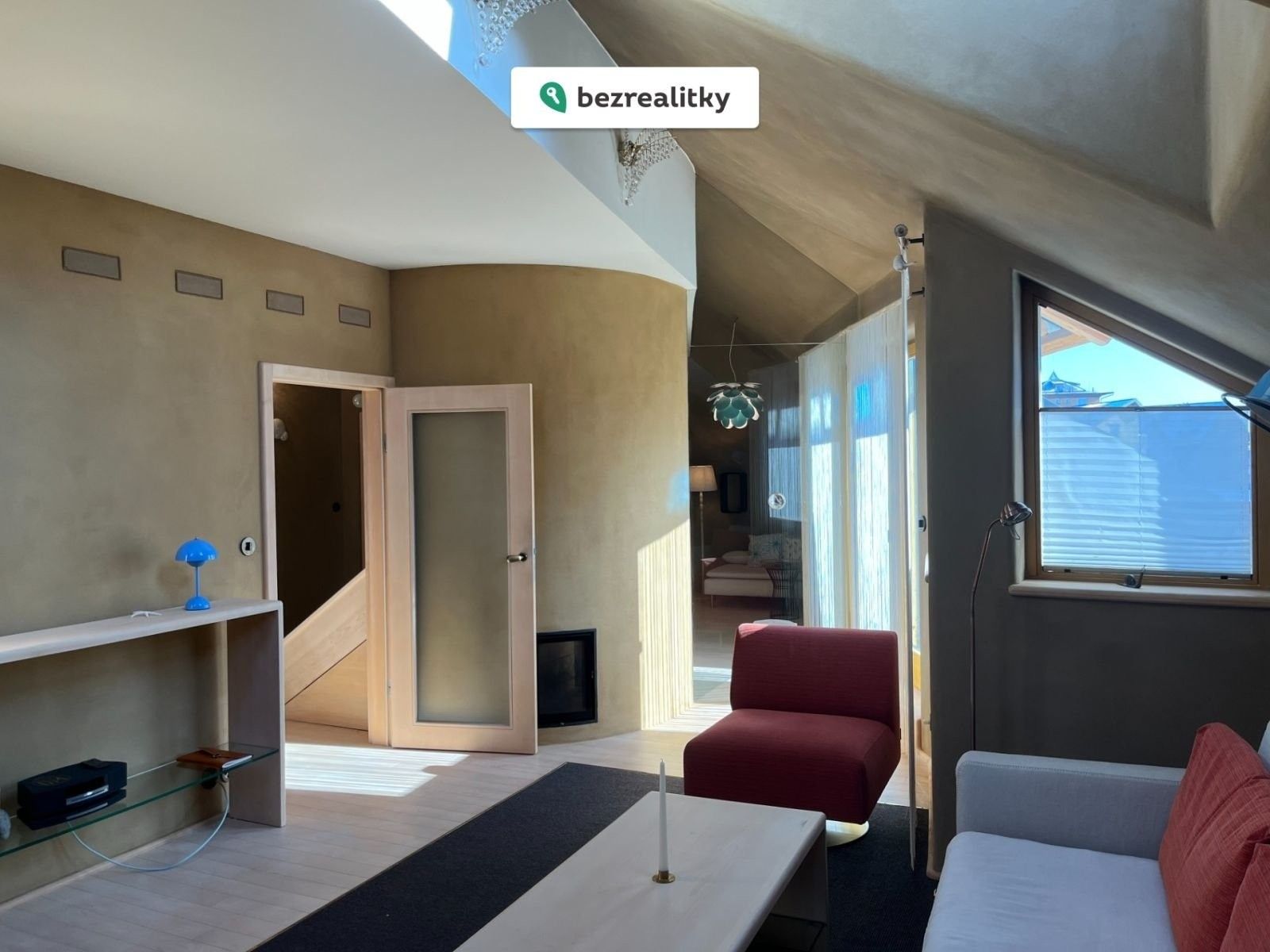 4+kk, Na okraji 448, Praha, 220 m²