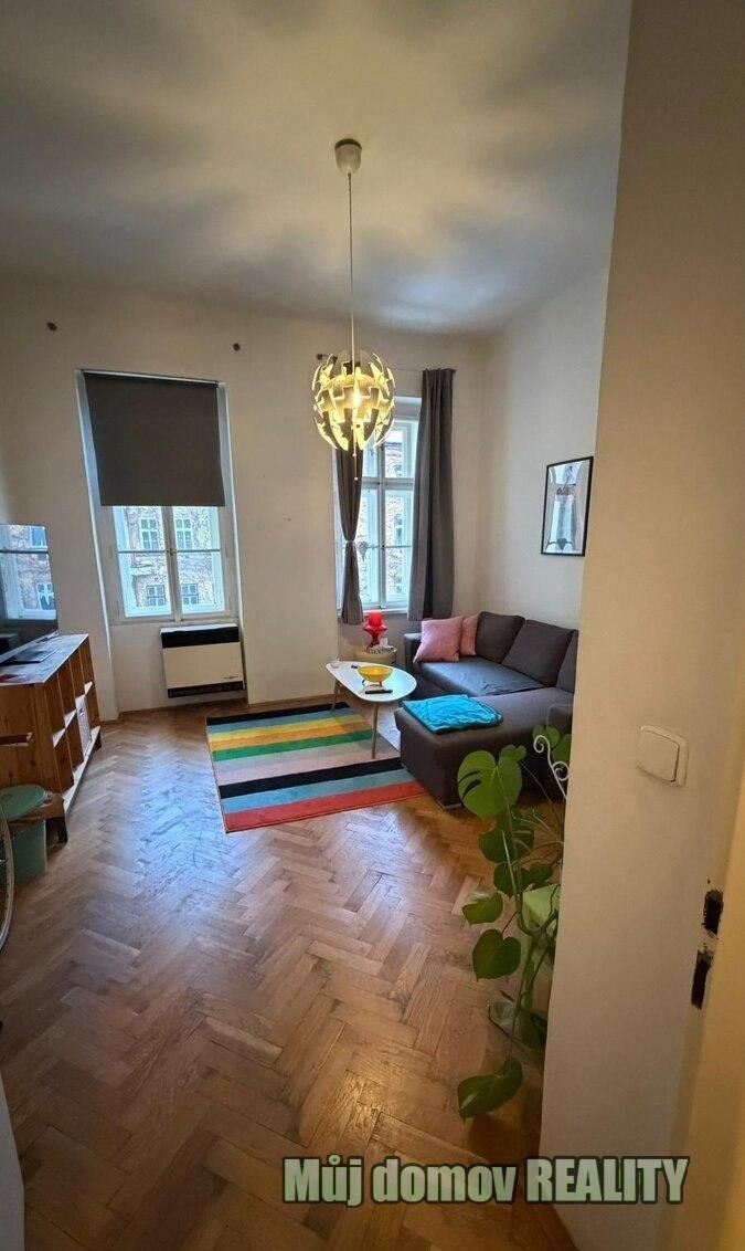Pronájem byt 2+1 - Peckova, Praha, 53 m²