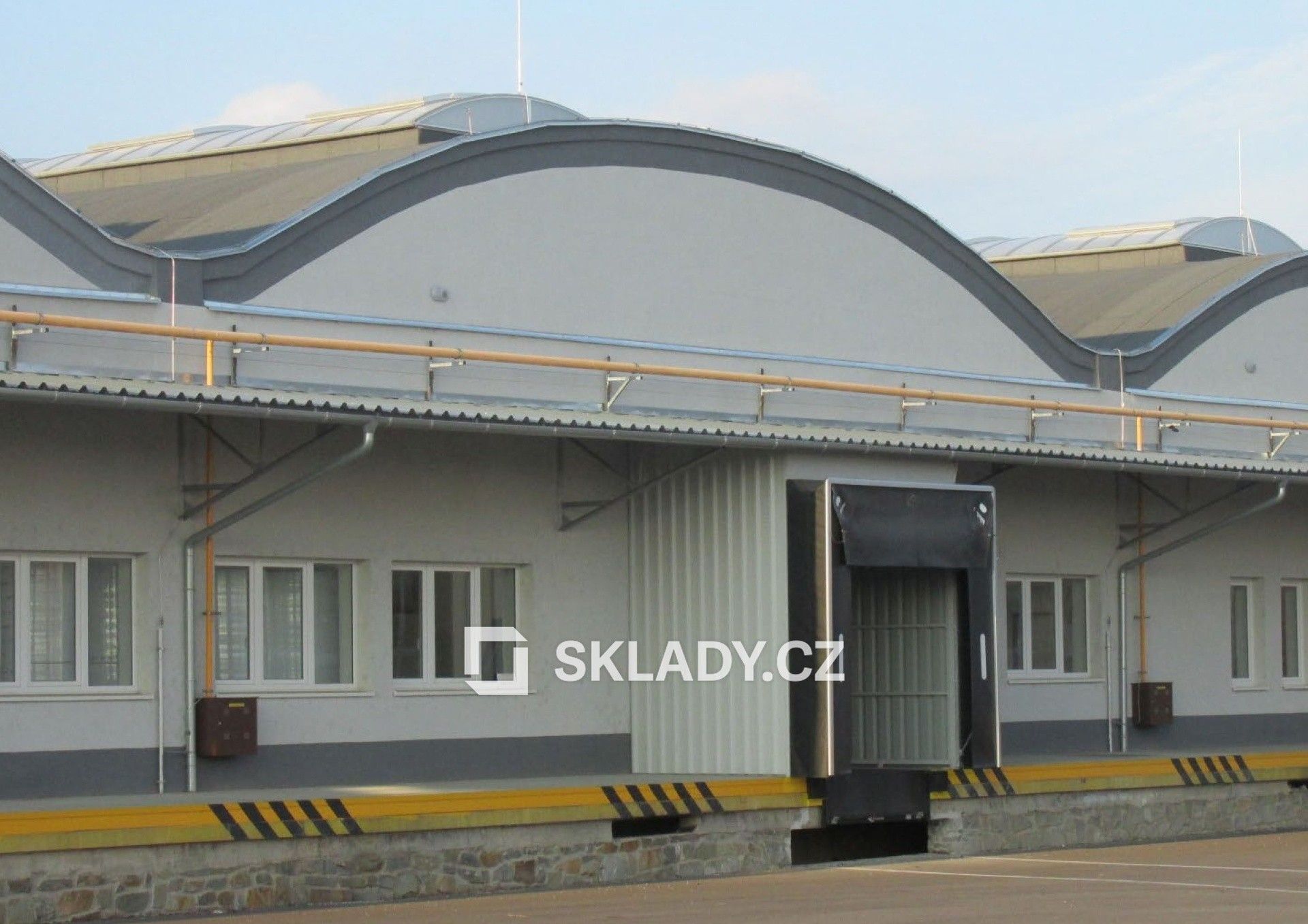 Sklady, Rousínov, 1 000 m² - 1